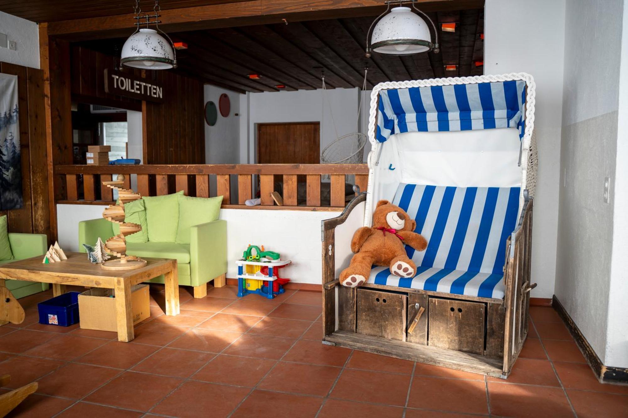 Berghotel Pischa Mountain Lodge دافوس المظهر الخارجي الصورة