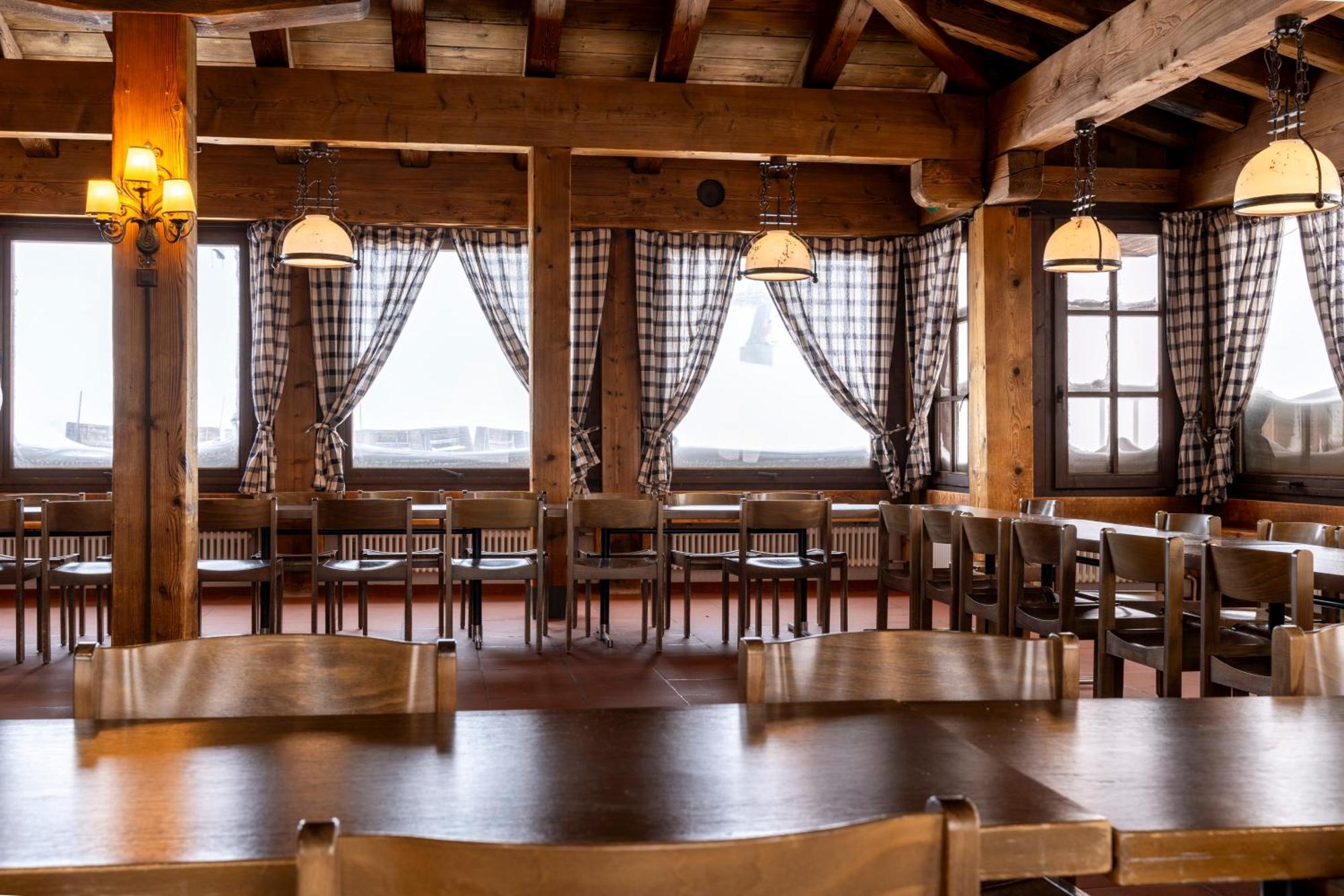Berghotel Pischa Mountain Lodge دافوس المظهر الخارجي الصورة